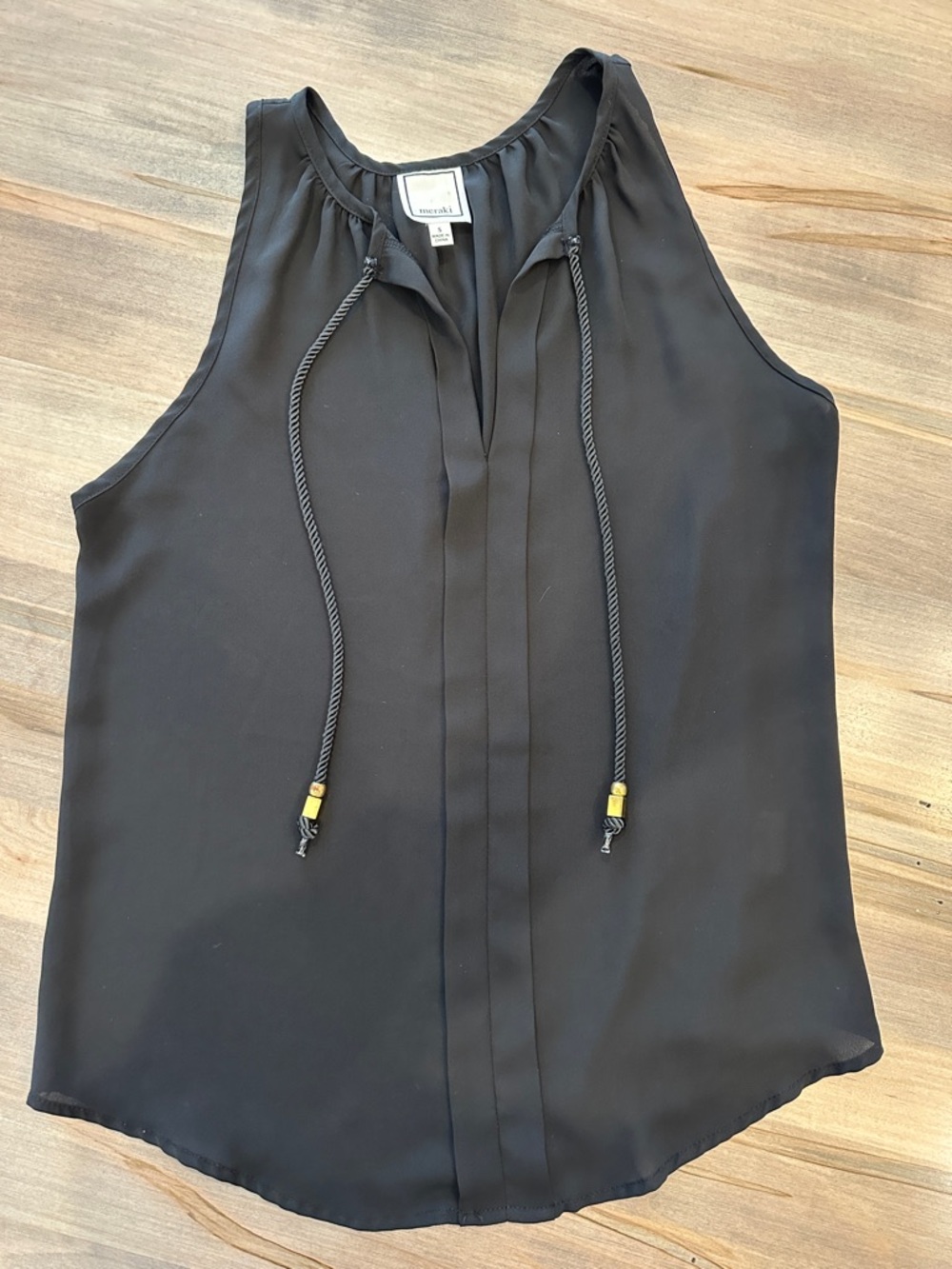 Meraki Black Tie-Front Sleeveless Camisole